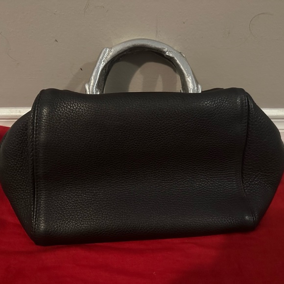 Beautiful bag - Picture 2 of 3